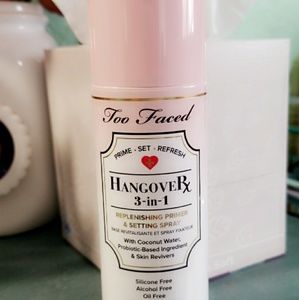 Too Faced 3-in-1 Spray